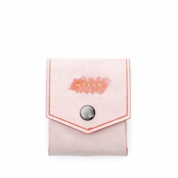 Airpods-wax-pink-a 提供英文燙金烙印與皮革刻字服務 古典工藝 - Official Site