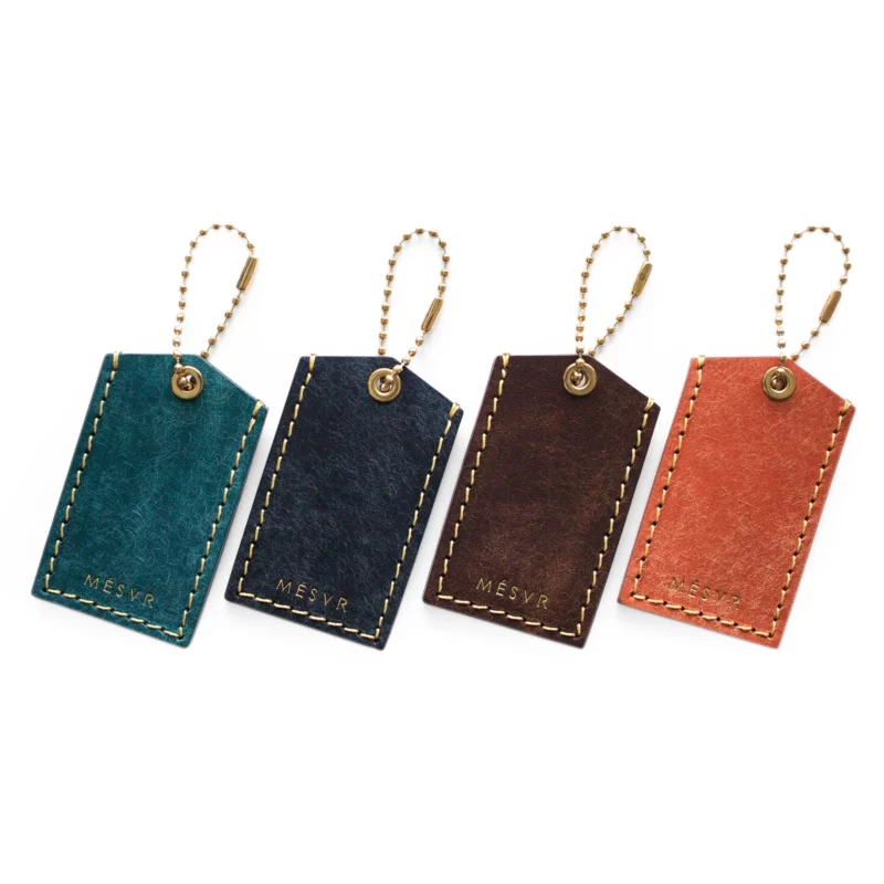 PUEBLO 鑰匙卡套 吊牌 提供英文燙金烙印與皮革刻字服務 古典工藝 - Official Site